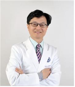 박성진원장.jpg